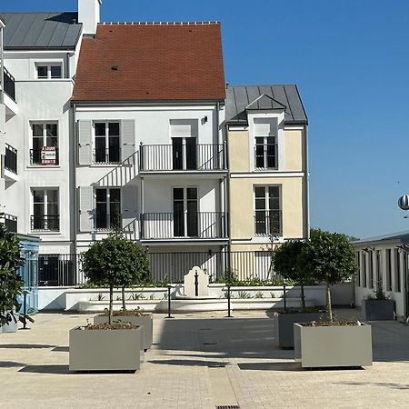 Ferienwohnung Superbe Appart Au Pied De Disney Serris Exterior foto